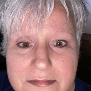 Meet your Posher, Tonya